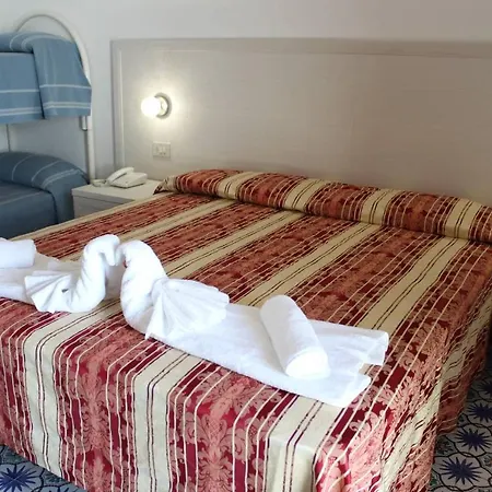 Al Bosco Hotell